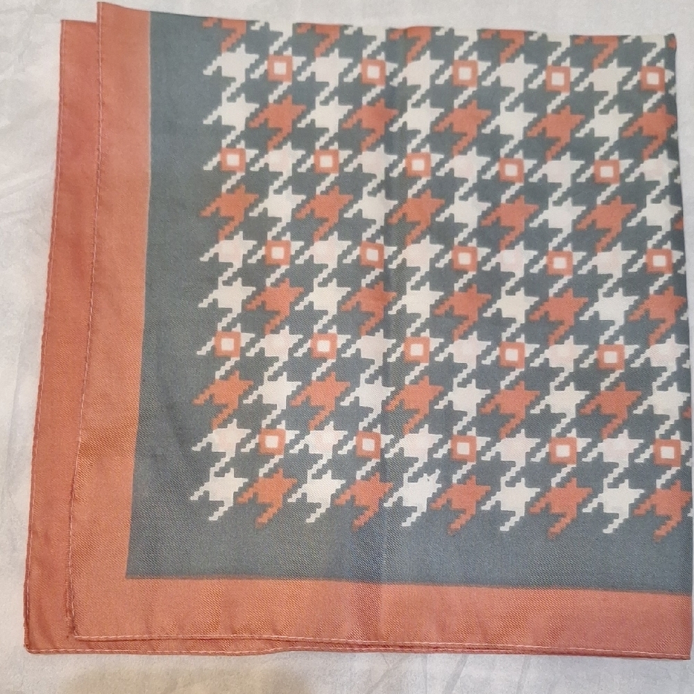 Chic Multicolor Patterned Scarves Collection - image 3